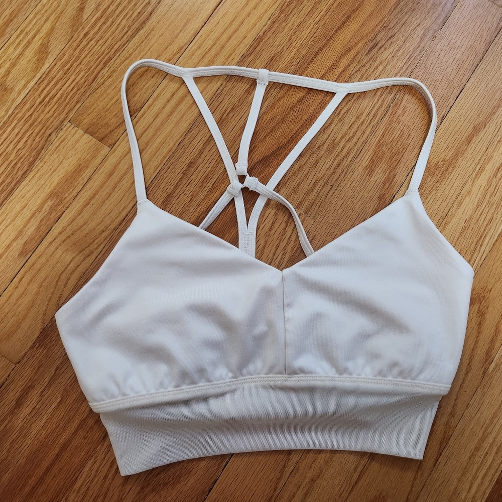 Alo Lavish Sports Bra size xs - Picture 2 of 6